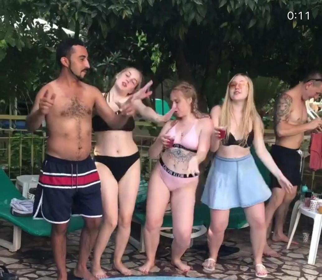 בלדיבי Kromer Garden Hotel מראה חיצוני תמונה